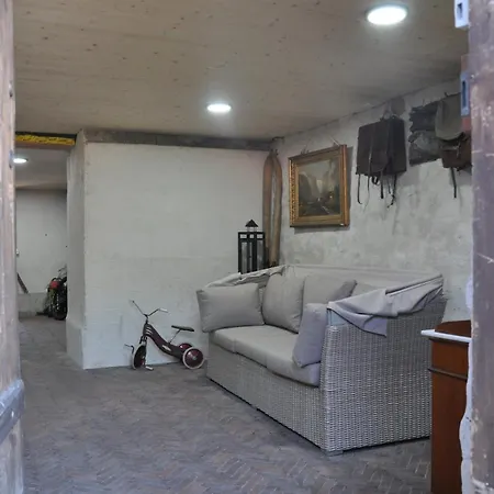 1611 Boutique